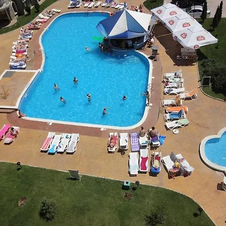 Complex Sunny Dreams Aparthotel 3*